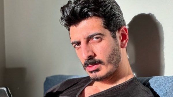 تجديد حبس البلوجر شاكر 15 يوما في اتهامه بغسل 100 مليون جنيه تجديد حبس البلوجر شاكر 15 يوما في اتهامه بغسل 100 مليون جنيه