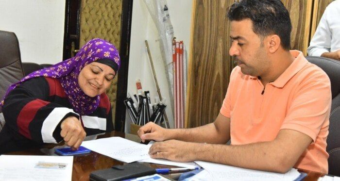 تسليم الدفعة الثالثة من تعويضات أهالي مساكن الايواء بعرب المدابغ لـ 72 أسرة بأسيوط تسليم الدفعة الثالثة من تعويضات أهالي مساكن الايواء بعرب المدابغ لـ 72 أسرة بأسيوط