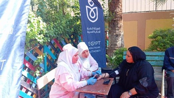 انتخب واطمن تواصل توفير التأمين الطبي لجولة الإعادة لانتخابات الشيوخ بالأقصر |صور