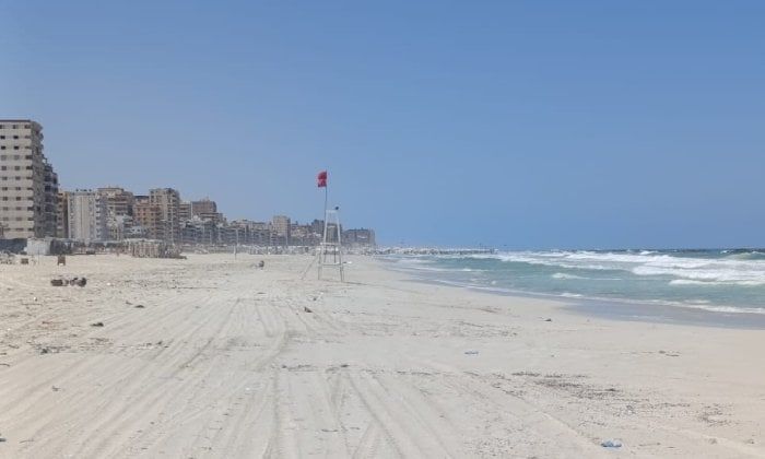 رفع الرايات الصفراء على شواطئ الإسكندرية غدًا.. وحظر السباحة بأبو تلات رفع الرايات الصفراء على شواطئ الإسكندرية غدًا.. وحظر السباحة بأبو تلات