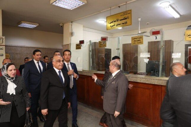 وزير العدل يتفقد أعمال إنشاء مبنى محكمة أسرة البساتين ودار السلام والمعادي وزير العدل يتفقد أعمال إنشاء مبنى محكمة أسرة البساتين ودار السلام والمعادي