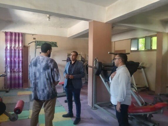 إحالة موظفين للتحقيق خلال جولة مفاجئة لمدير الرياضة بالقليوبية على مراكز الشباب إحالة موظفين للتحقيق خلال جولة مفاجئة لمدير الرياضة بالقليوبية على مراكز الشباب