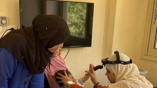 صحة الشرقية تنظم قافلتين طبيتين بالمجان وفحص 3 آلاف مواطن صحة الشرقية تنظم قافلتين طبيتين بالمجان وفحص 3 آلاف مواطن