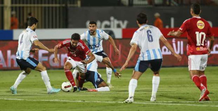 عاجل.. الأهلي يصدم لاعبيه بعد الخسارة أمام بيراميدز: «غرامة ضخمة» عاجل.. الأهلي يصدم لاعبيه بعد الخسارة أمام بيراميدز: «غرامة ضخمة»