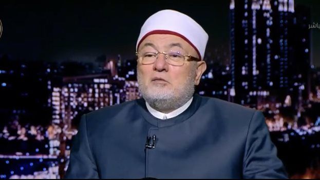 خالد الجندي: القرآن كتاب الله غير المحرف في الأرض.. فيديو خالد الجندي: القرآن كتاب الله غير المحرف في الأرض.. فيديو