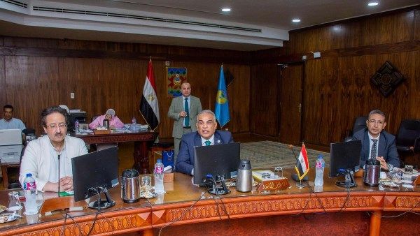 خلال الانعقاد الدوري لمجلس جامعة طنطا..رئيس الجامعة يؤكد على أهمية مبادرة خلال الانعقاد الدوري لمجلس جامعة طنطا..رئيس الجامعة يؤكد على أهمية مبادرة