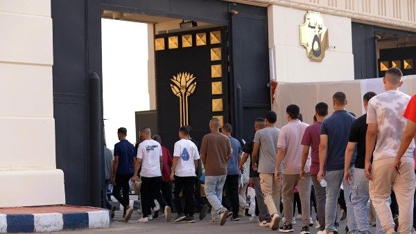 استمرار تلقى طلبات الإلتحاق بكلية الشرطة حتى الخميس 11 سبتمبر استمرار تلقى طلبات الإلتحاق بكلية الشرطة حتى الخميس 11 سبتمبر