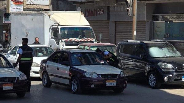 الدقهلية.. حملات مرورية لضبط التاكسيات والسرفيس المخالفين بالمنصورة الدقهلية.. حملات مرورية لضبط التاكسيات والسرفيس المخالفين بالمنصورة