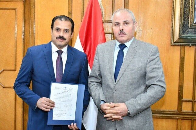 رئيس جامعة قناة السويس يُكلف الدكتور عطوة المتولي مديرًا لمركز إعداد القادة رئيس جامعة قناة السويس يُكلف الدكتور عطوة المتولي مديرًا لمركز إعداد القادة