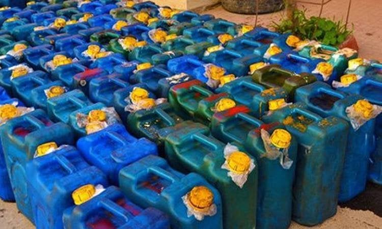 ضبط 3محطات وقود قبل تهريبهم 10آلاف لتر سولار للسوق السوداء في البحيرة