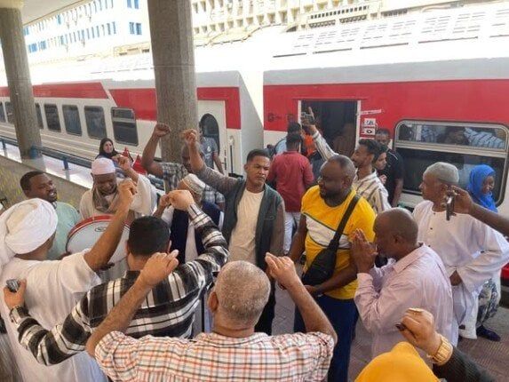 عاجل.. انطلاق القطار الـ 14 لتسهيل العودة الطوعية للسودانيين من محطة مصر