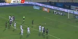 الدوري الممتاز: محمد هلال يسجل هدف التعادل لنادي البنك الأهلي في مرمى الزمالك من ركلة جزاء في الدقيقة 49