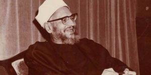 وزير الأوقاف ومحافظ الشرقية يؤديان صلاة الجمعة بمسجد عبد الحليم محمود - هرم مصر