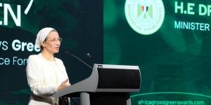 وزيرة البيئة تدعو للعمل المشترك لتنفيذ المشروعات الخضراء - هرم مصر