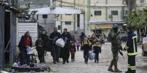 مستوطنون يحرقون منازل فلسطينيين في بروقين تحت حماية الجيش الإسرائيلي - هرم مصر