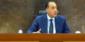 عاجل .. رئيس الوزراء: اتخاذ الإجراءات القانونية ضد الشركة المتسببة في أزمة البنزين المغشوش - هرم مصر