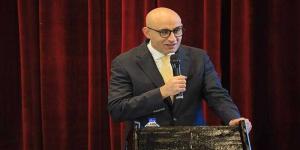 وزير التعليم: توفير وجبات ساخنة للطلاب تحوى كفتة ولحمة بالمناطق الأكثر فقرا - هرم مصر