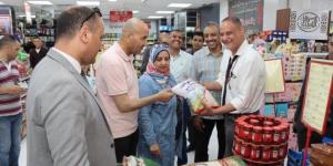 غلق وتشميع مركز حضانات وعيادات مخالفة في بني سويف - هرم مصر
