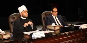 الأوقاف تقرر نقل عدد من الائمة خالفوا تعليماتها وسافروا للحج بدون إذن - هرم مصر