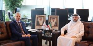 رئيس الطيران المدني الكويتي يبحث مع سفير بلجيكا تعزيز التعاون في مجالات النقل الجوي والشحن - هرم مصر