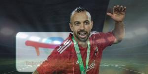 أفشة: التقسيمة في الأهلي أقوى من مباريات الدوري.. التشيرتات بتتقطع - هرم مصر