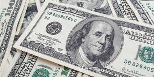 الأخضر بكام؟.. سعر الدولار الآن في مصر - هرم مصر
