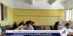 أعمال تقدير الدرجات للشهادة الإعدادية بمطروح - هرم مصر