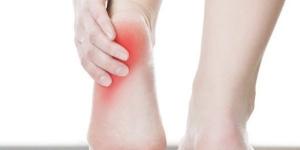 هل تشعر بألم يشبه الطعن في الكعب؟.. إليك طرق العلاج - هرم مصر