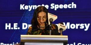 وزيرة التضامن تتلقى تقريرًا عن التدخلات التنموية لدعم سكان المناطق المطورة بديلة العشوائيات - هرم مصر