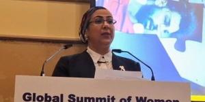 أمل عمار تلقى كلمة مصر خلال فعاليات القمة العالمية للمرأة بألمانيا 2025 - هرم مصر