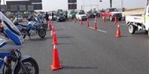 في حملات مرورية مكثفة.. سحب 866 رخصة لعدم تركيب الملصق الإلكتروني - جريدة هرم مصر