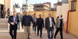 محافظ القليوبية يتفقد مجزر كفر شكر «النصف آلي» بعد الانتهاء من تطويره - جريدة هرم مصر