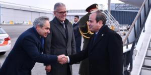 الرئيس السيسي يلتقى غدا رئيس المنتدى الاقتصادي العالمي فى دافوس - جريدة هرم مصر