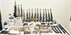 بحوزتهم مخدرات وترسانة أسلحة.. مصرع 3 عناصر جنائية في مواجهة مع الشرطة بأسوان - جريدة هرم مصر