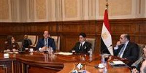 برئاسة "ابو هشيمة".. "اقتصادية الشيوخ" تعقد اجتماعا لمناقشة الحزمة الثانية من التسهيلات الضريبية بحضور وزيري "المالية" و"الشئون النيابية" - جريدة هرم مصر