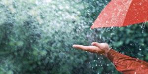 نستودعك كل من لا مأوى له.. دعاء البرد الشديد ونزول المطر | ردده الآن - جريدة هرم مصر