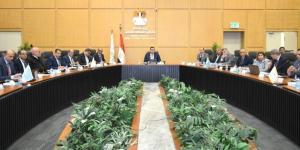 وزير الإسكان يتابع الموقف التنفيذي لمشروعات المبادرة الرئاسية "حياة كريمة" لتطوير قرى الريف المصري - جريدة هرم مصر