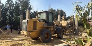 إزالة 10 حالات تعد لمبان مخالفة علي أراض زراعية جنوب بورسعيد - جريدة هرم مصر