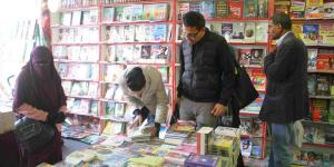 معرض القاهرة الدولي للكتاب يصل إلى أول مليون زائر خلال يومين من افتتاحه - جريدة هرم مصر