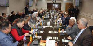 محافظ القليوبية يعقد اجتماعاً مع نواب البرلمان لمناقشة الخطة الاستثمارية لعام «2026 - 2027» - جريدة هرم مصر