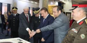 رئيس جامعة المنوفية يزور معسكر قوات الأمن بقويسنا ويهنئ رجال الشرطة بعيدهم الـ 74 - جريدة هرم مصر