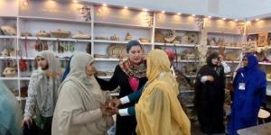 رئيسة القومي للطفولة والأمومة تتفقد جناح المجلس بمعرض القاهرة للكتاب - جريدة هرم مصر