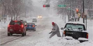 إلغاء آلاف الرحلات الجوية وانقطاع للكهرباء بسبب العواصف في أمريكا - جريدة هرم مصر