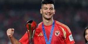 هل يرحل أشرف داري؟ كواليس الأزمة المثيرة بين المدافع المغربي وإدارة الأهلي - جريدة هرم مصر