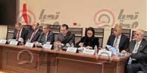 سليمان وهدان: نحتاج استراتيجية وطنية لضبط استخدام مواقع التواصل الاجتماعي - جريدة هرم مصر