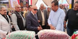 محافظ الأقصر يفتتح معرض «أهلاً رمضان» أمام محطة قطار العاصمة - جريدة هرم مصر