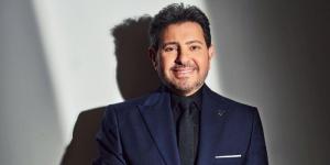 عاجل.. وفاة الفنان هاني شاكر في فرنسا بعد معاناة مع المرض - جريدة هرم مصر