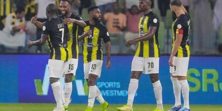 كيف يمكنني مشاهدة مباراة الاتحاد والقادسية في دوري روشن السعودي