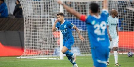 دوري روشن: الهلال يؤكد صدارته.. ورونالدو يمنح النصر نقاط الديربي