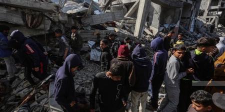 استشهاد 19 فلسطينيًا في قصف الاحتلال شمال وجنوب قطاع غزة - هرم مصر